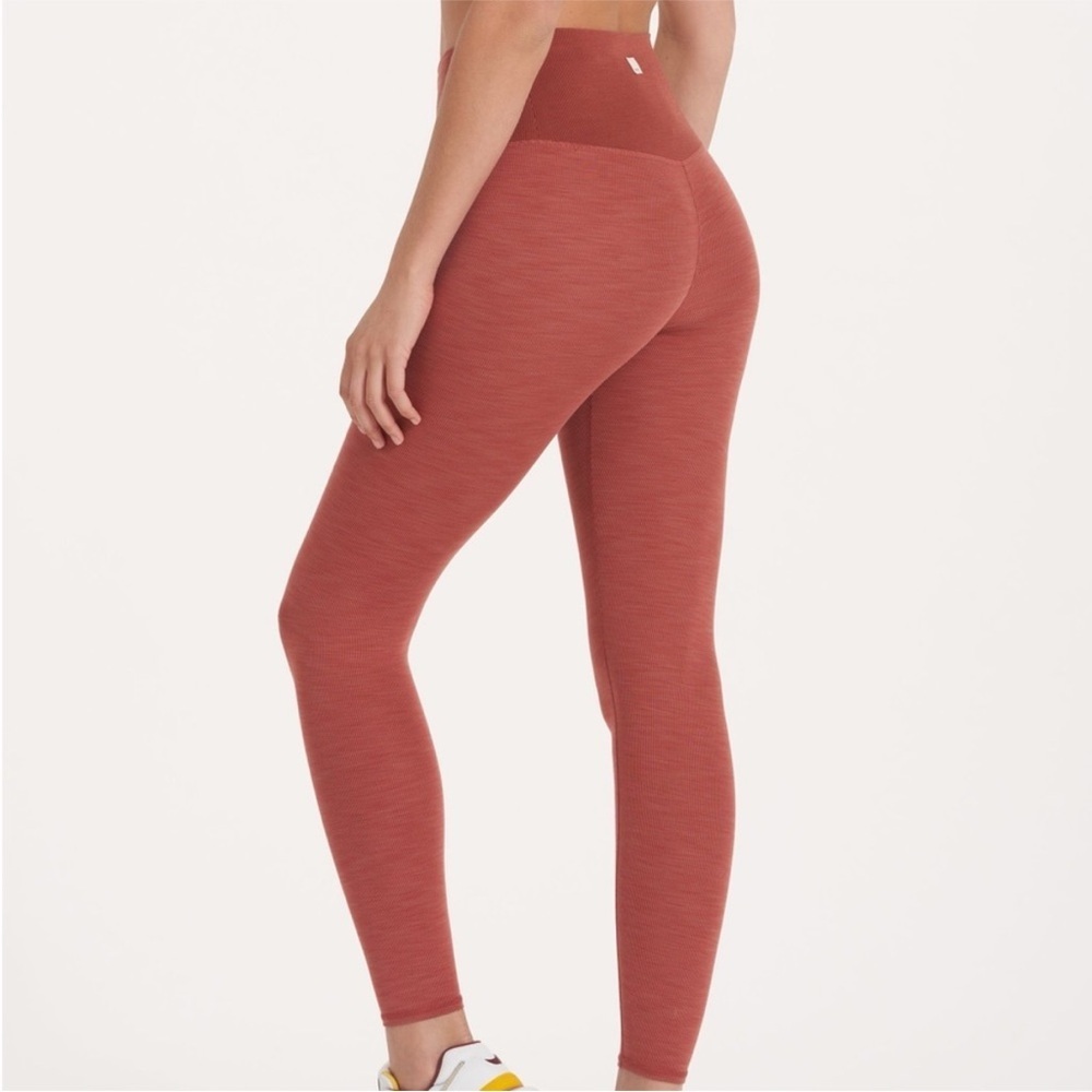 Vuori- Lux Rib Studio Legging in Cinnamon Heather- M